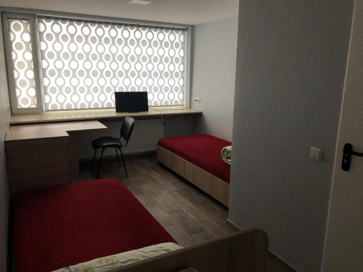 Hostel Laurita カウナス エクステリア 写真