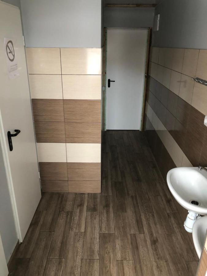 Hostel Laurita カウナス エクステリア 写真